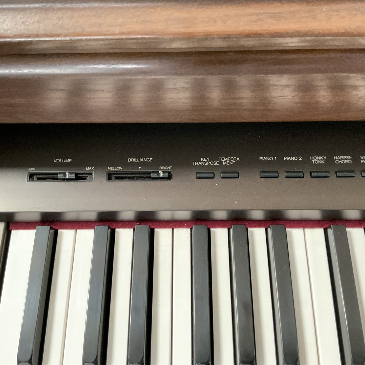 เปียโน Roland : HP-3700