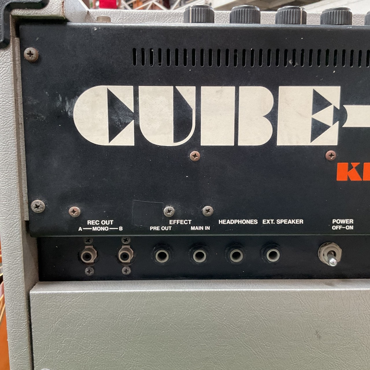 แอมป์กีต้าร์ Roland : CUBE-60 (KEYBOARD)