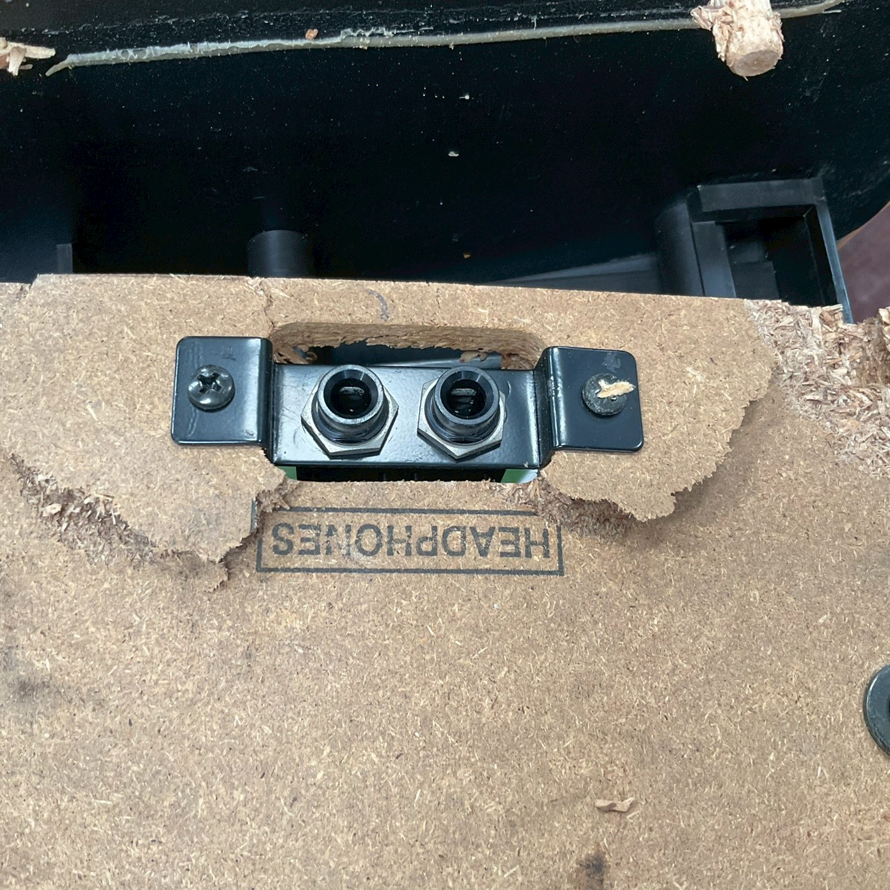 เปียโน COLUMBIA : EP-345 สินค้าไม่พร้อมใช้งาน (ต้องซ่อม)