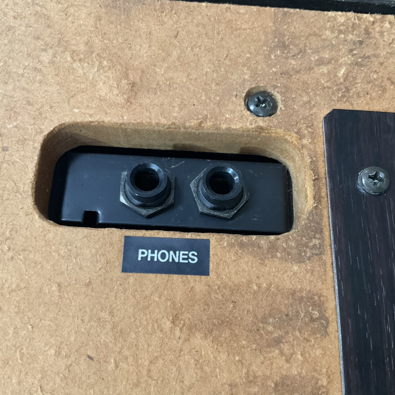 เปียโน YAMAHA : CLP-860 สินค้าไม่พร้อมใช้งาน (ต้องซ่อม)