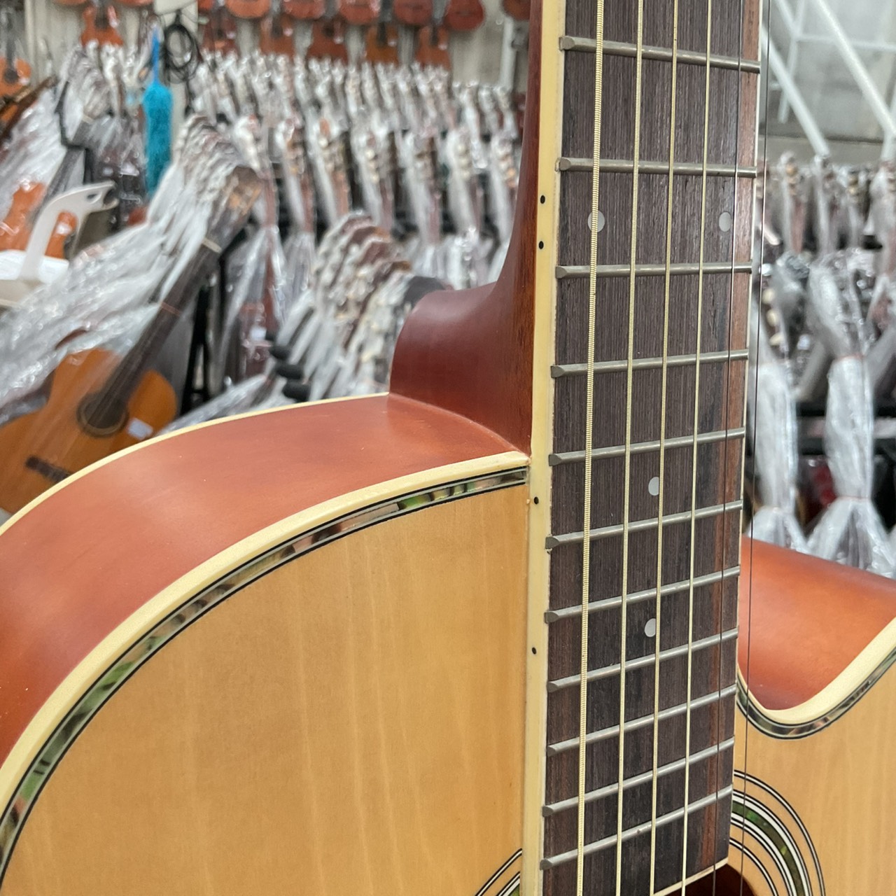 กีต้าร์โปร่ง ONE STEP : KTGT-268