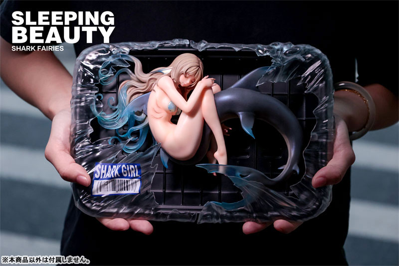 Shark Fairies Black Fin Complete Figure(Pre-order)