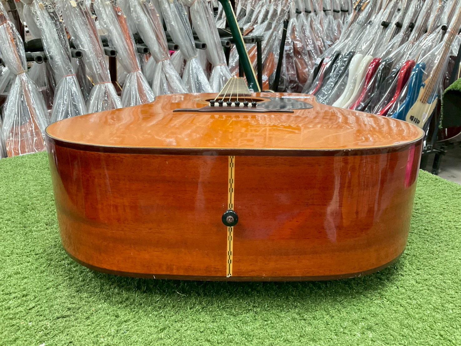 กีต้าร์โปร่ง Kiso-Suzuki : W150