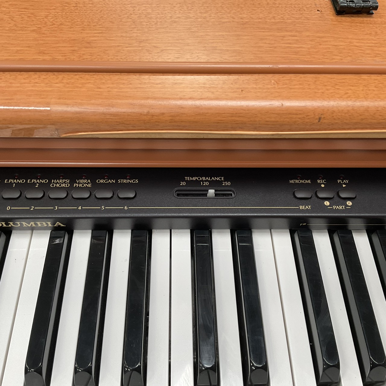 เปียโน COLUMBIA : EP-02
