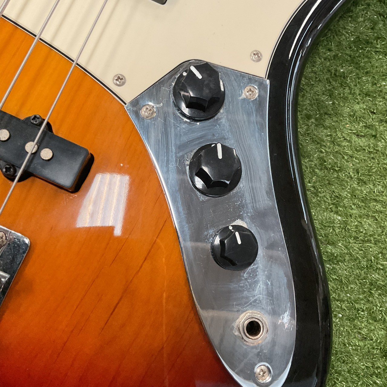 กีต้าร์เบส PlayTech