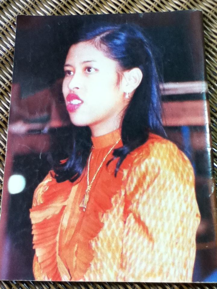 ฟ้าหญิงทรงหมั้น