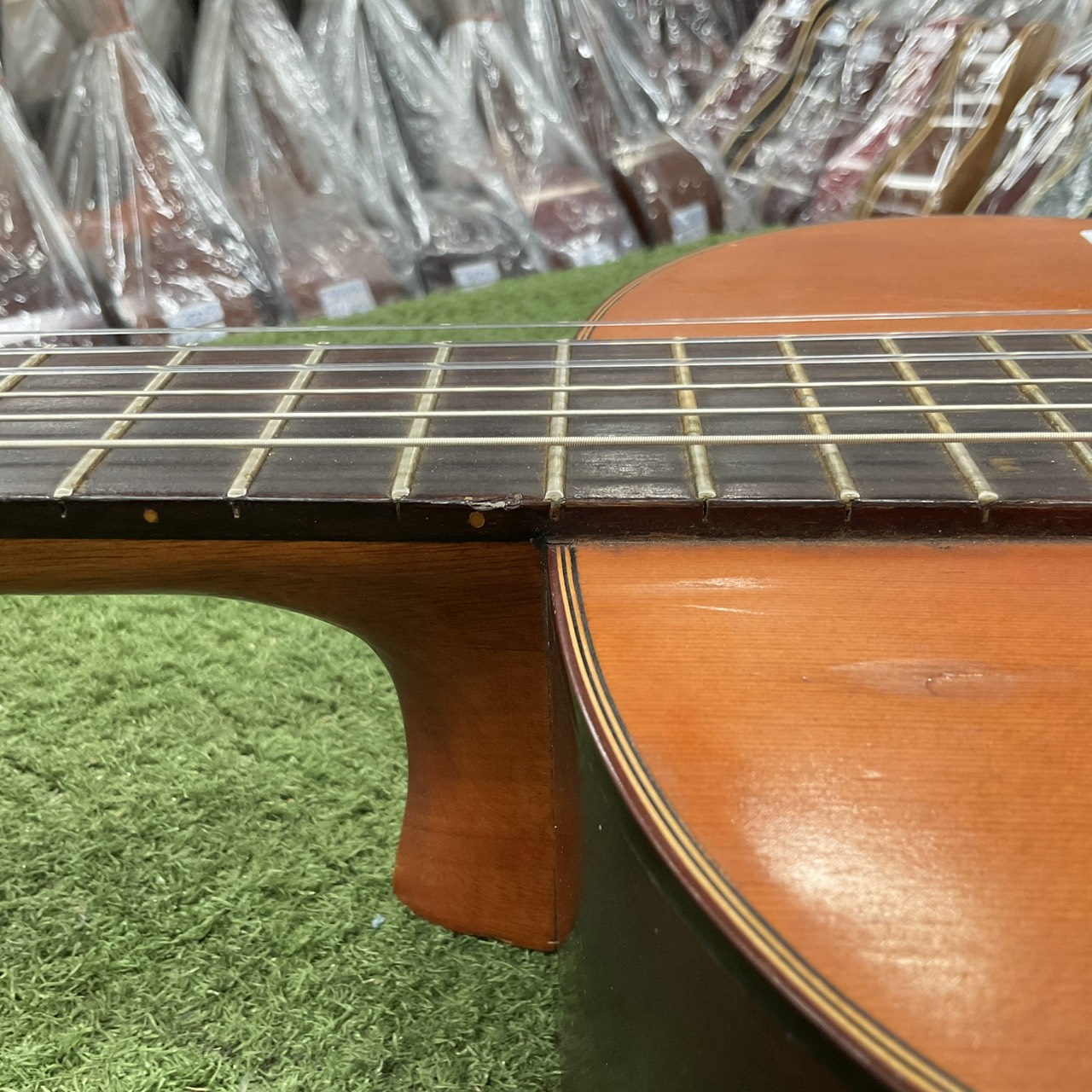 กีต้าร์คลาสสิค SUZUKI : No.40