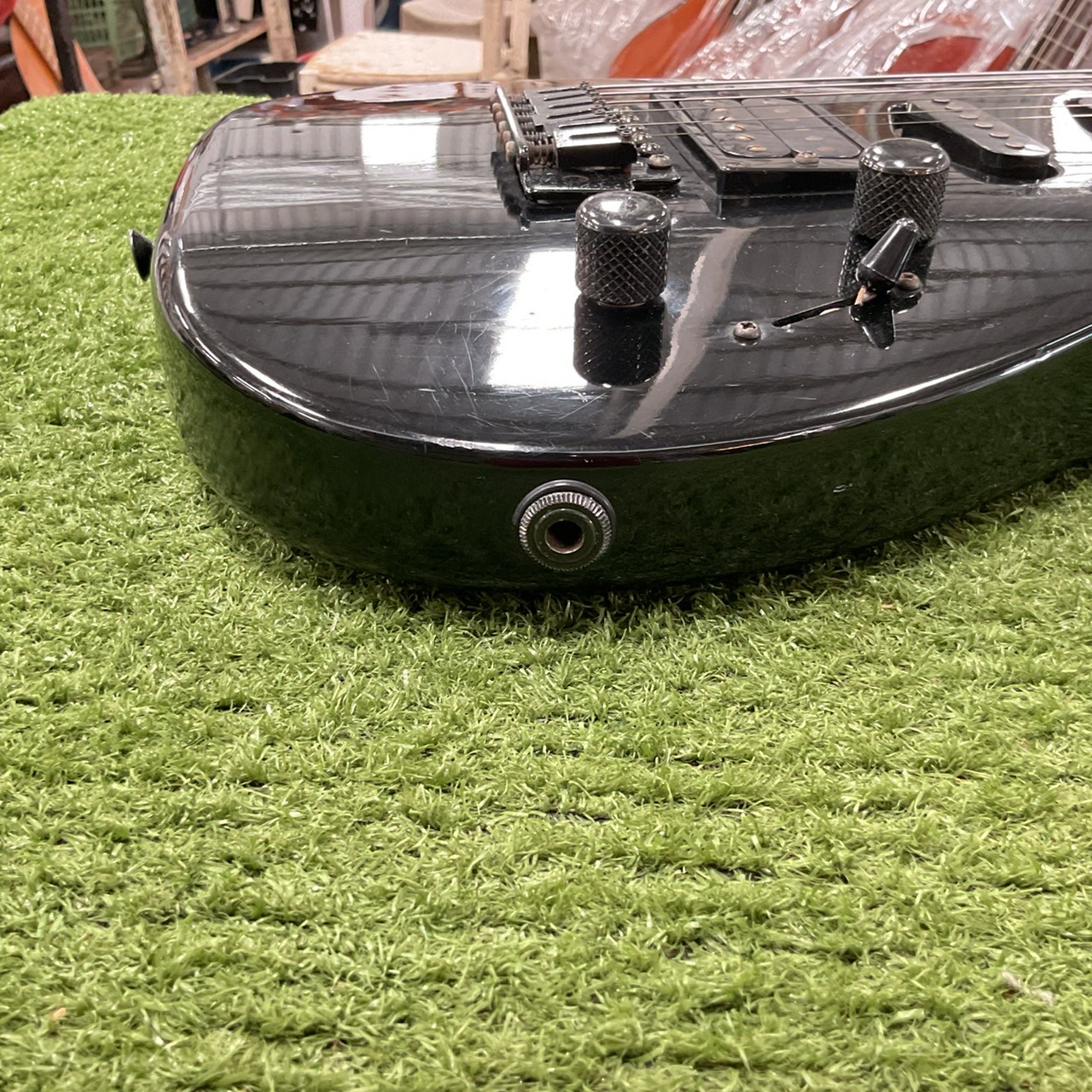 กีต้าร์ไฟฟ้า Aria Pro II : MAGNA