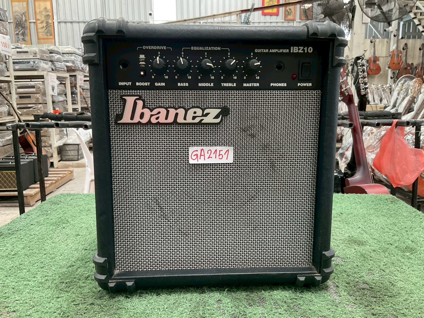 แอมป์กีต้าร์ Ibanez : IBZ10