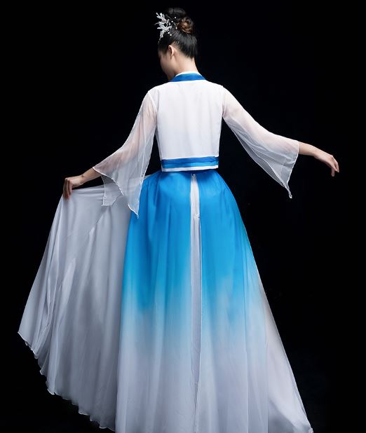 ชุดฟ้อนรำสตรีจีนแบบใหม่ 新款古典舞服女中国风 New Chinese Women Classical Dance Costume