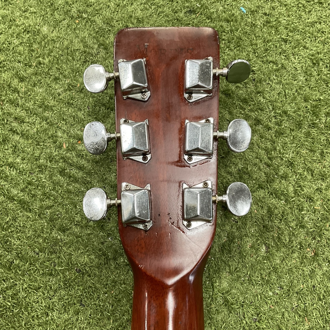 กีต้าร์โปร่ง MORRIS : F15