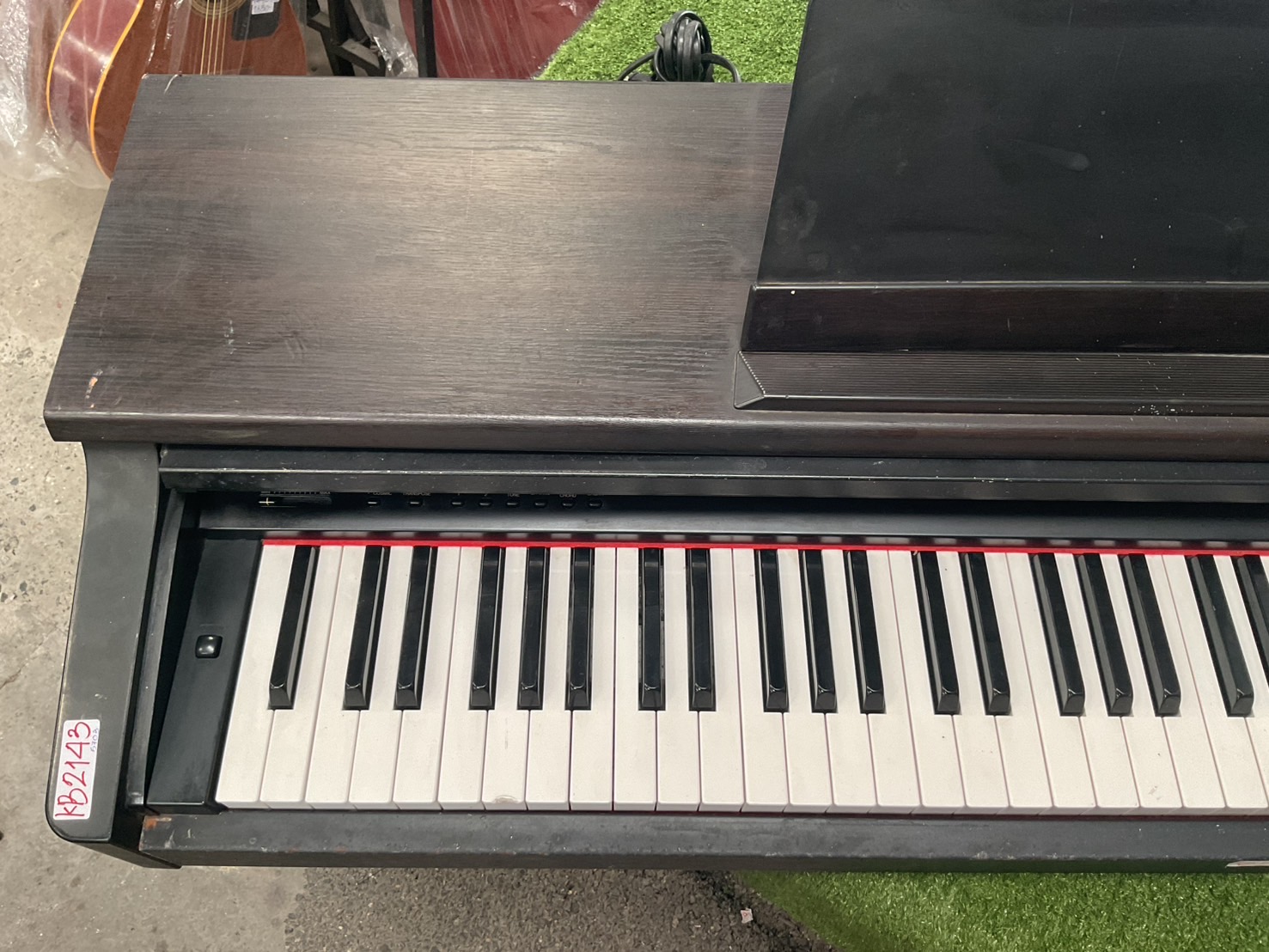 เปียโน YAMAHA : Clavinova CLP-122 - ร้านเครื่องดนตรีมือสอง