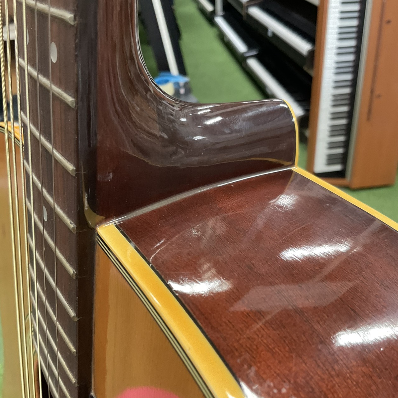 กีต้าร์โปร่ง YAMAHA : FG-151