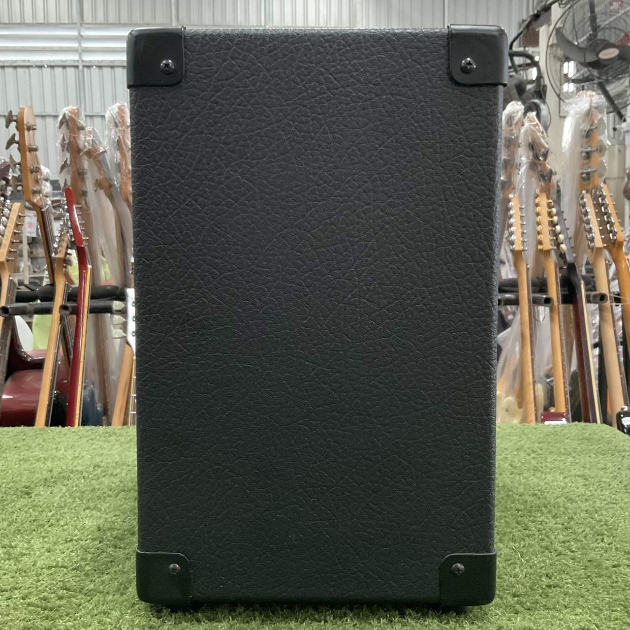 แอมป์กีต้าร์ PEAVEY : BLAZER 158