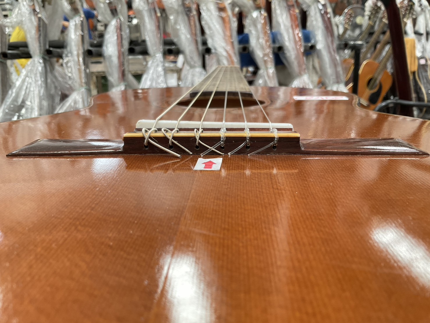 กีต้าร์คลาสสิค ZEN-ON GUT : No.60