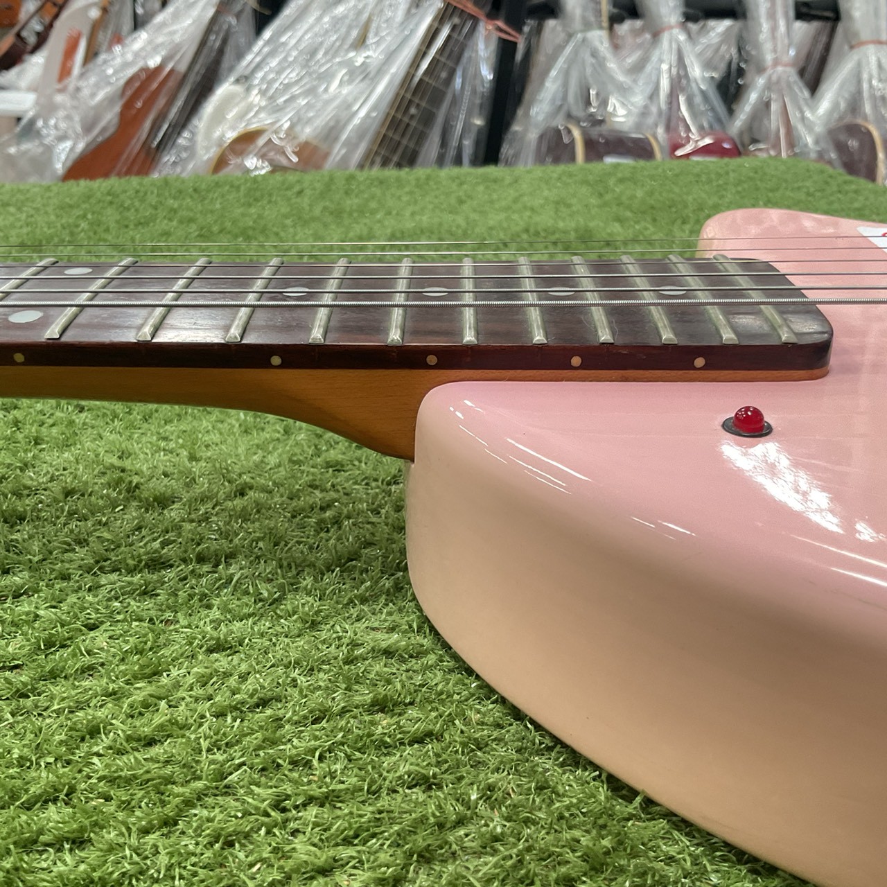 กีต้าร์ไฟฟ้า FERNANDES