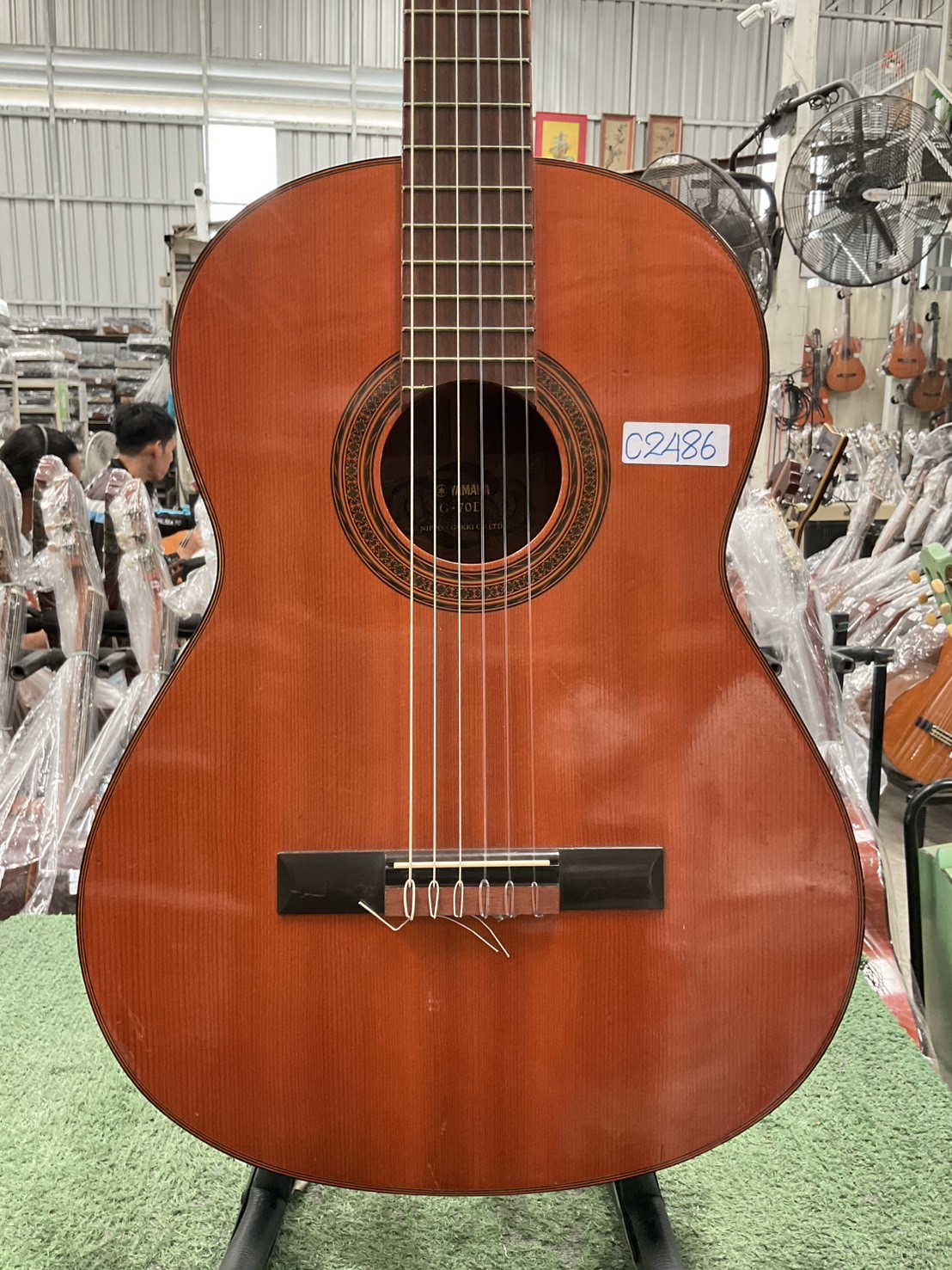 กีต้าร์คลาสสิค YAMAHA : G-70D