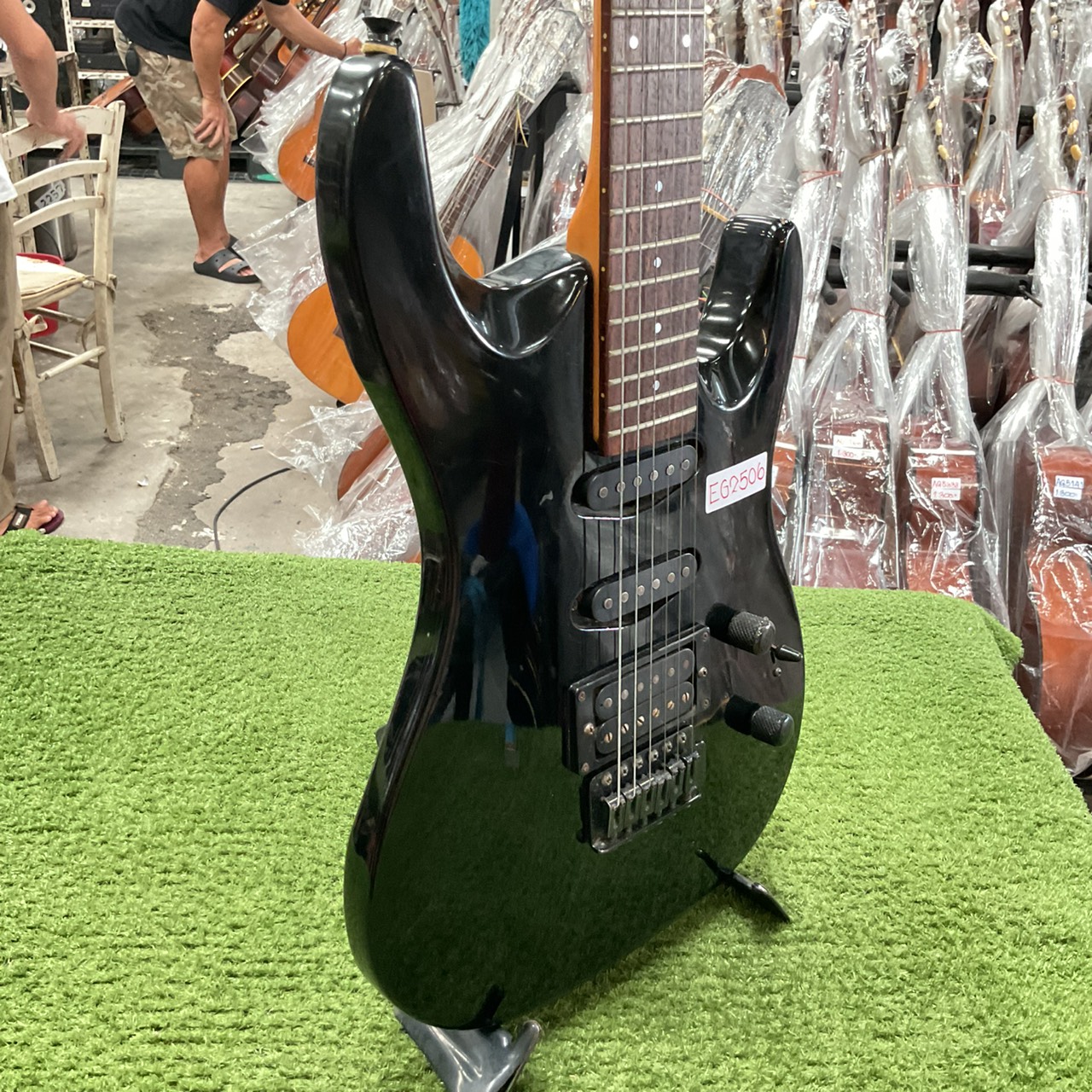 กีต้าร์ไฟฟ้า Aria Pro II