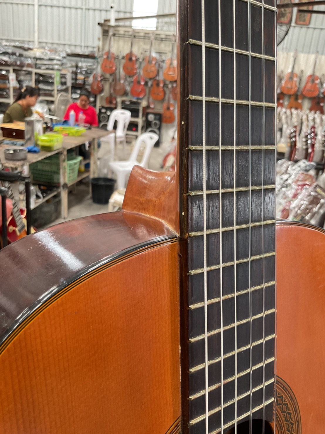 กีต้าร์คลาสสิค ZEN-ON GUT : No.70