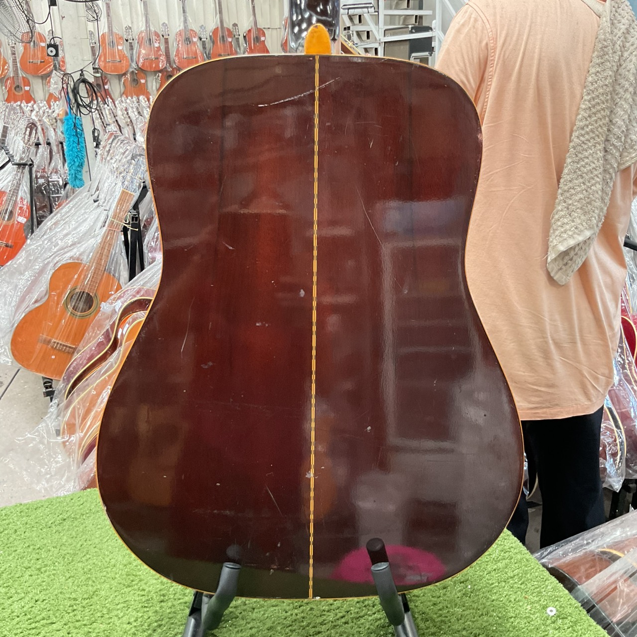 กีต้าร์โปร่ง YAMAHA : FG-151