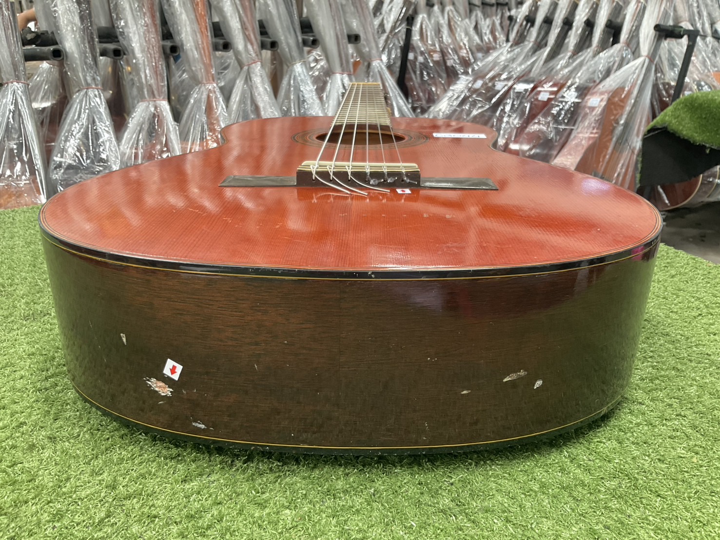 กีต้าร์คลาสสิค YAMAHA : G-70D