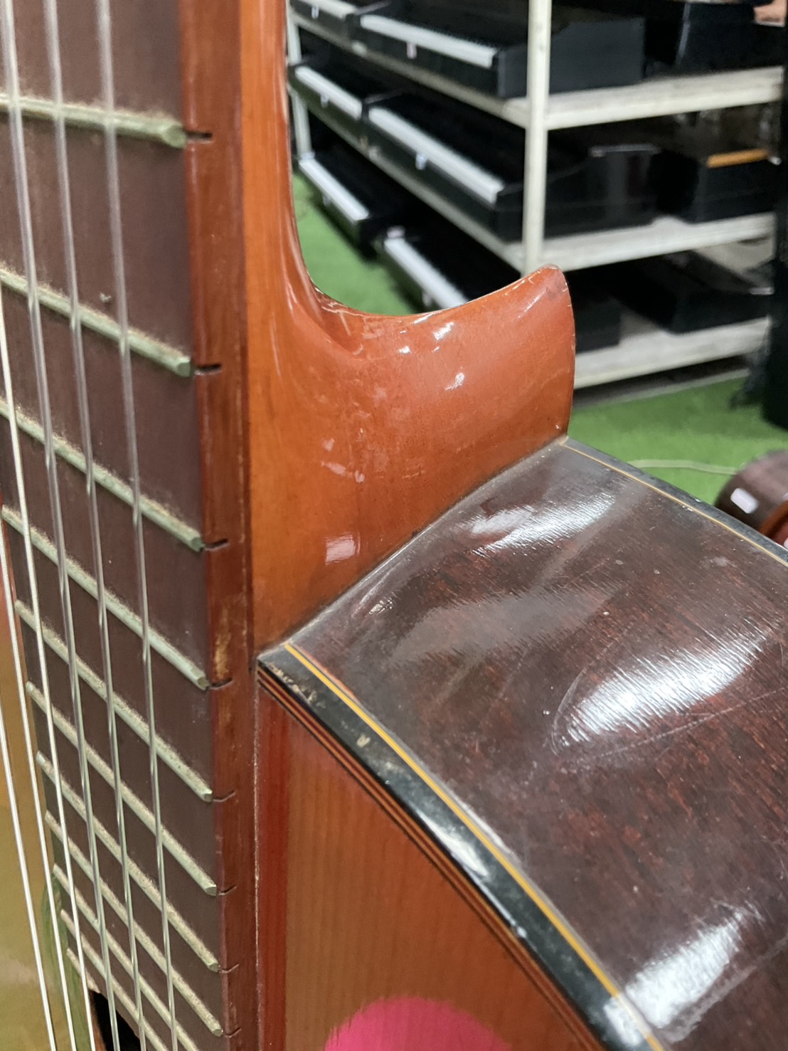 กีต้าร์คลาสสิค YAMAHA : G-70D