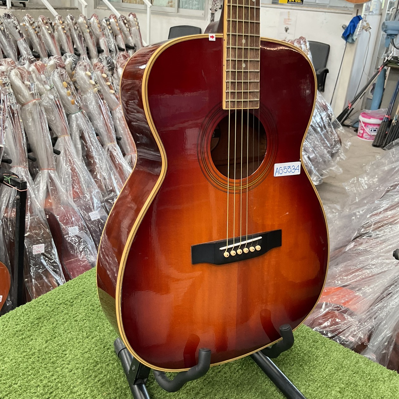 กีต้าร์โปร่ง Morris : MF-207