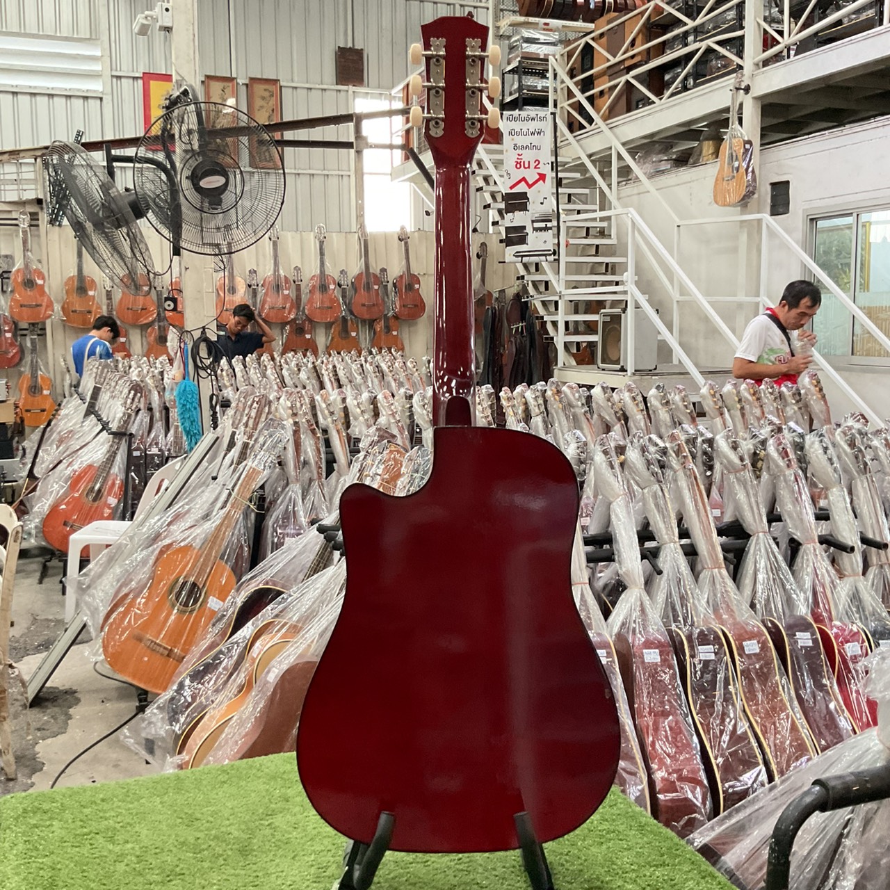 กีต้าร์โปร่ง Chelldee