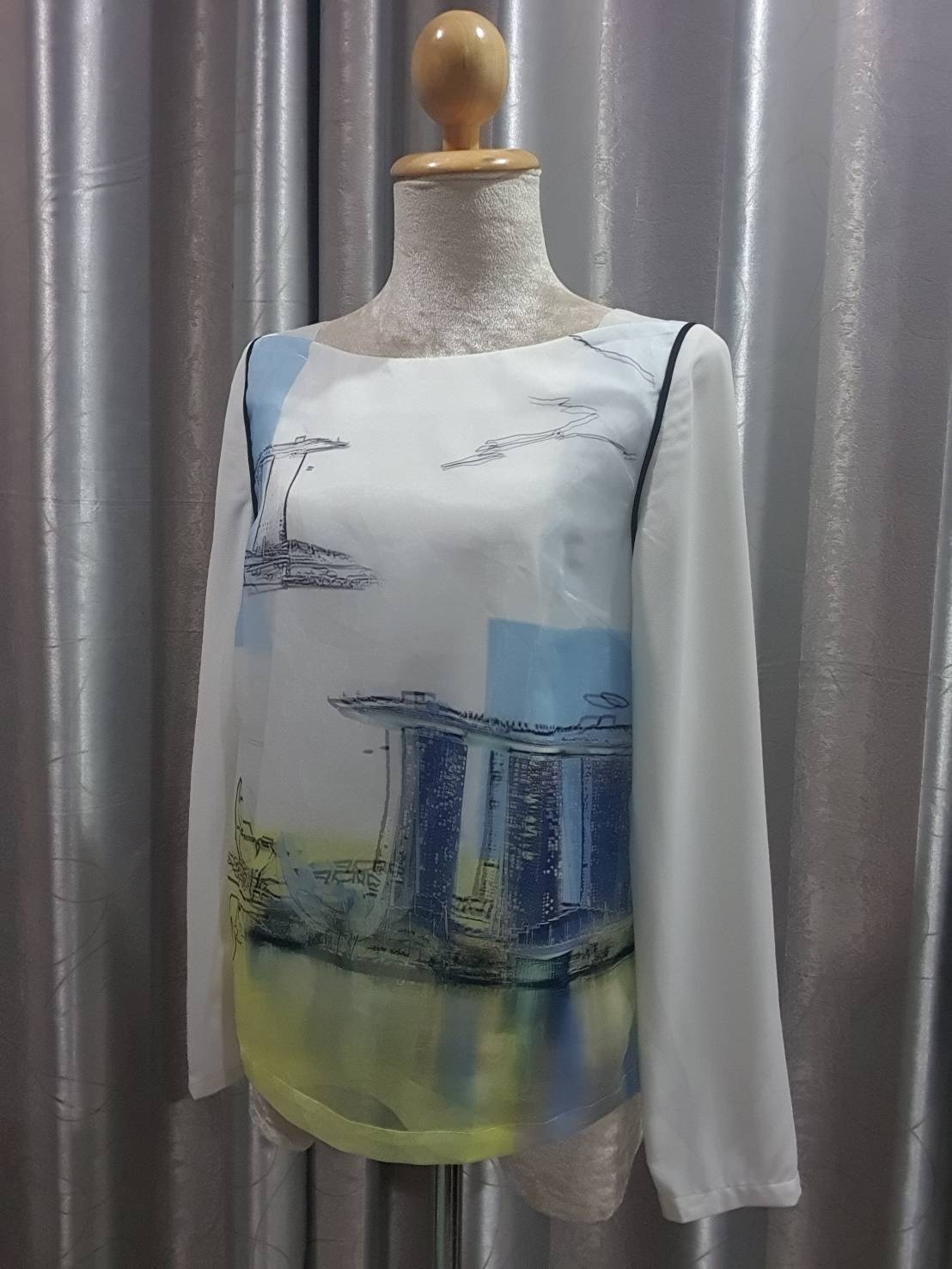 FF01795 เสื้อแฟชั่น มือสอง สีขาว Juueidy อก 35 นิ้ว