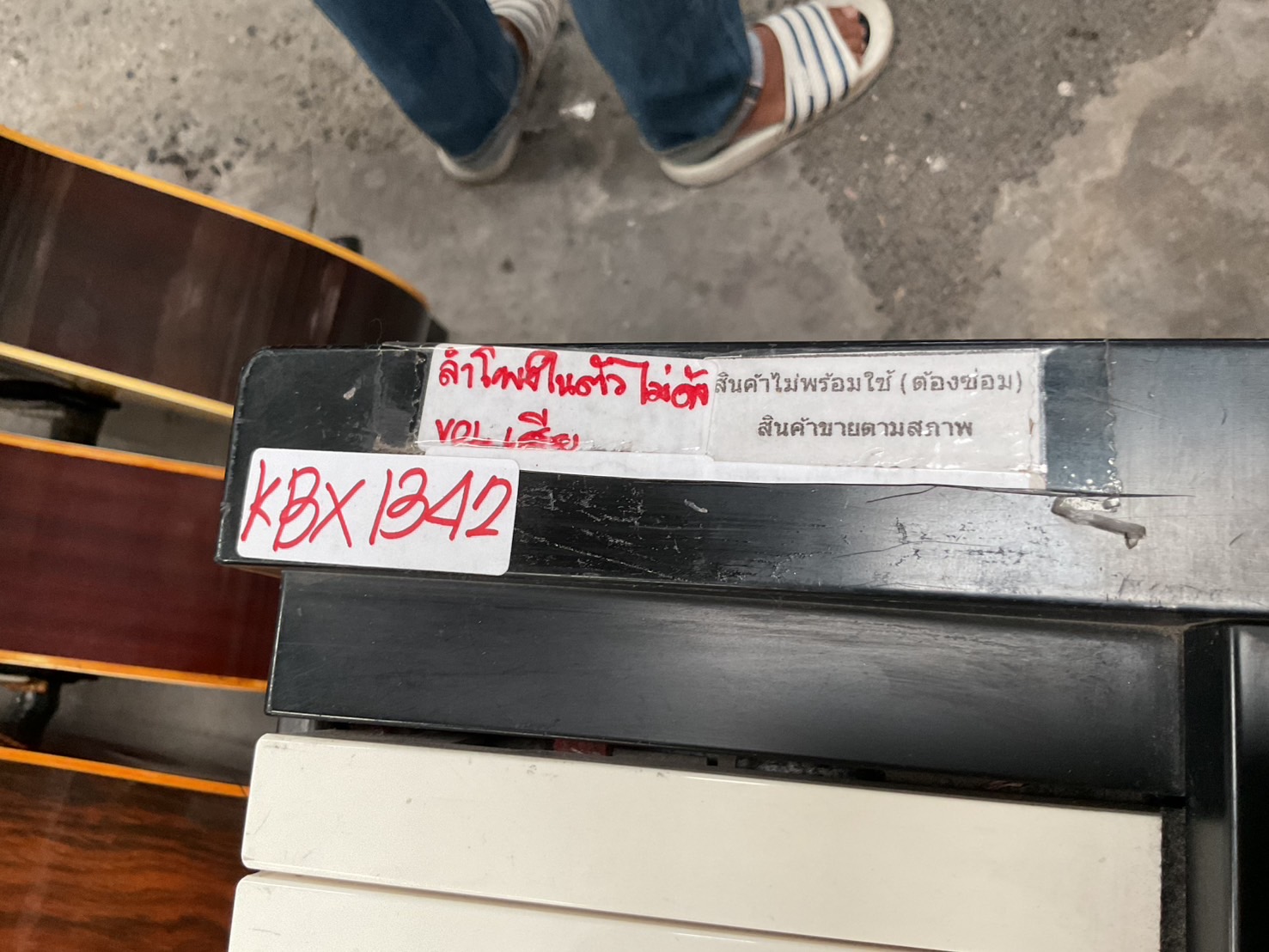 เปียโน YAMAHA : Clavinova CLP-100 สินค้าไม่พร้อมใช้งาน (ต้องซ่อม)
