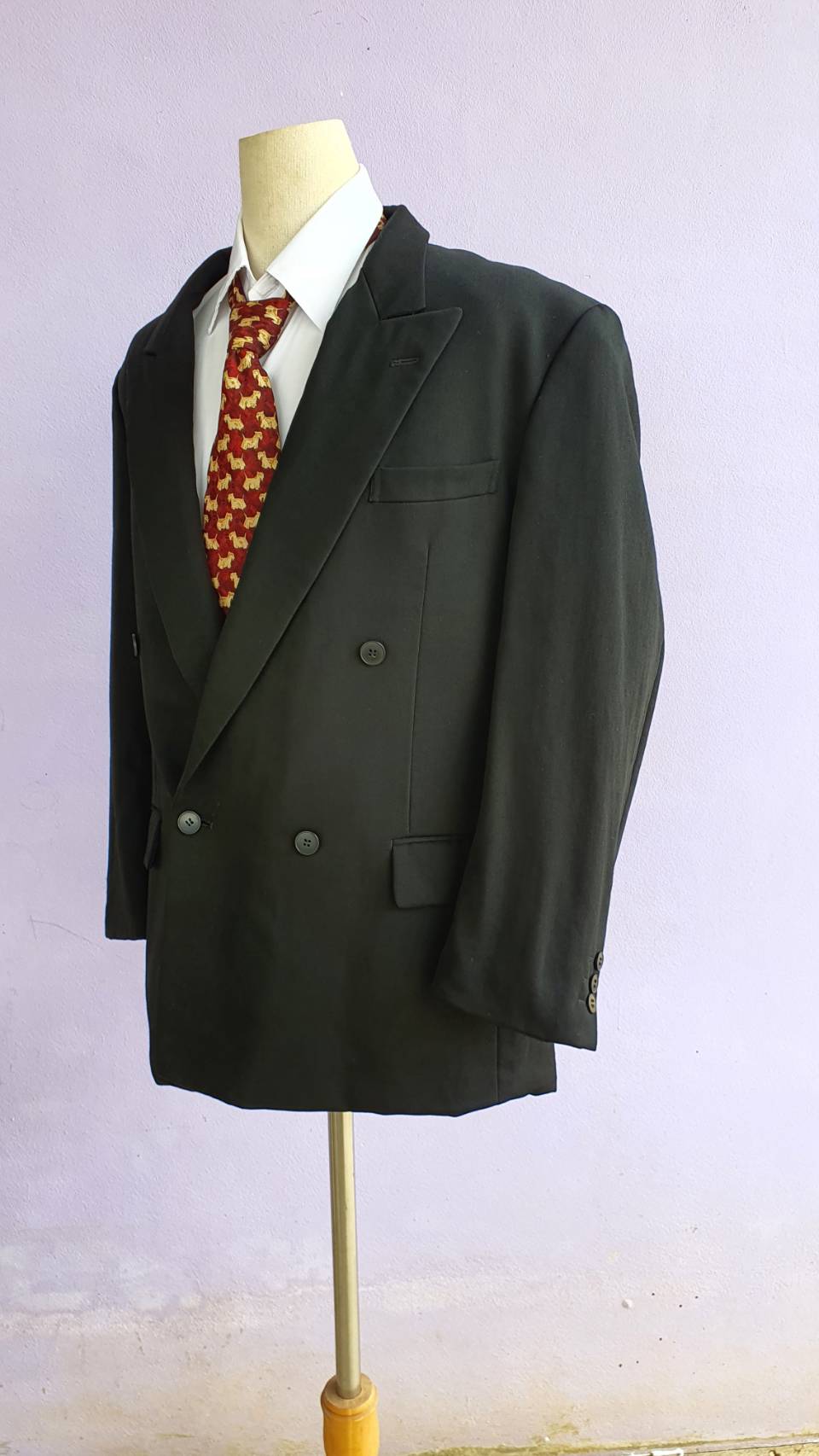 Suit C0013 เสื้อสูท สีดำ มือสอง แบรนด์ FARIANI อก 44 นิ้ว