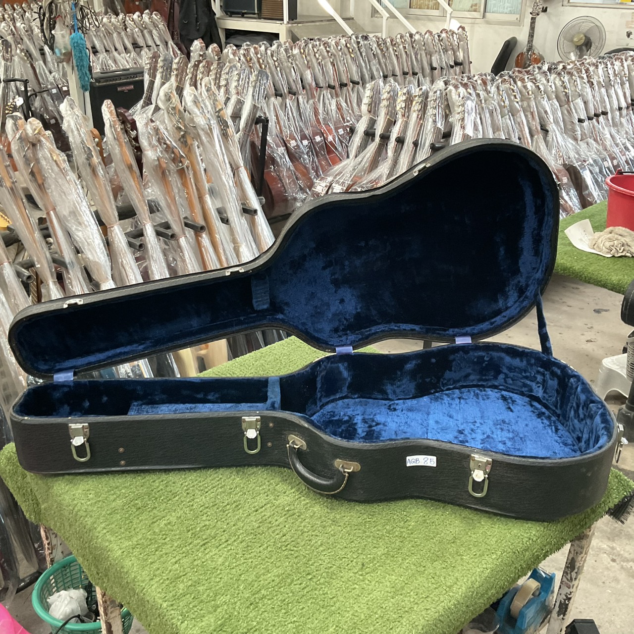 กล่องเคสกีต้าร์โปร่ง