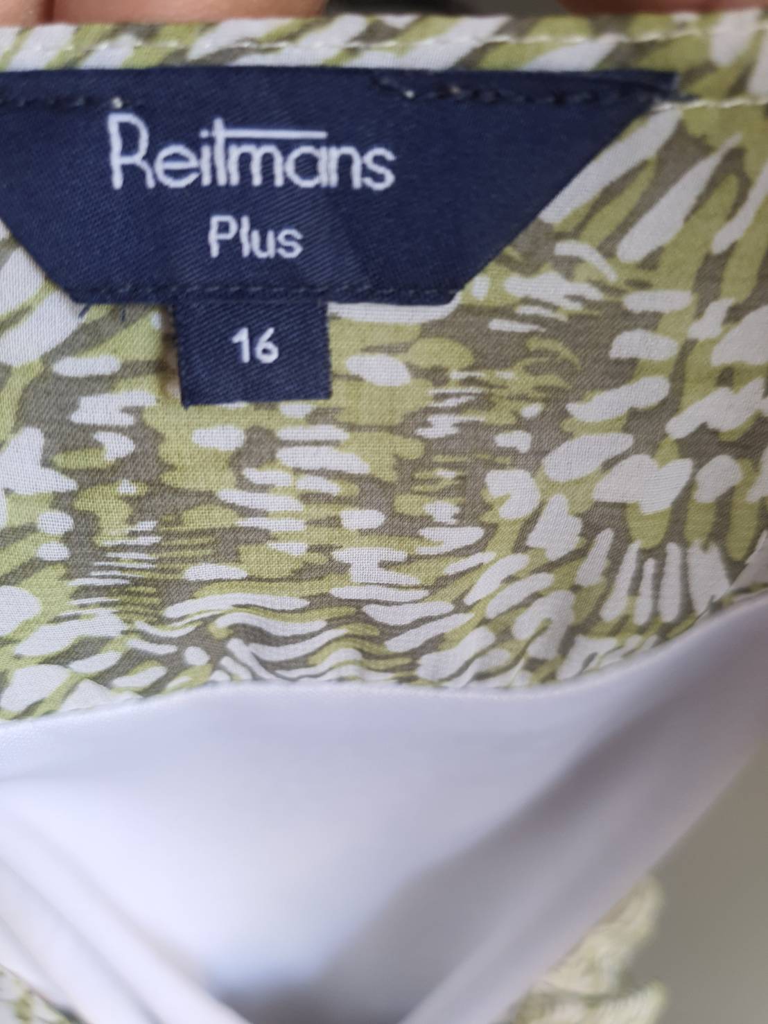FF05295 เสื้อผ้ามือสอง ชีฟอง แบรนด์ Reitmens อก free-44 นิ้ว