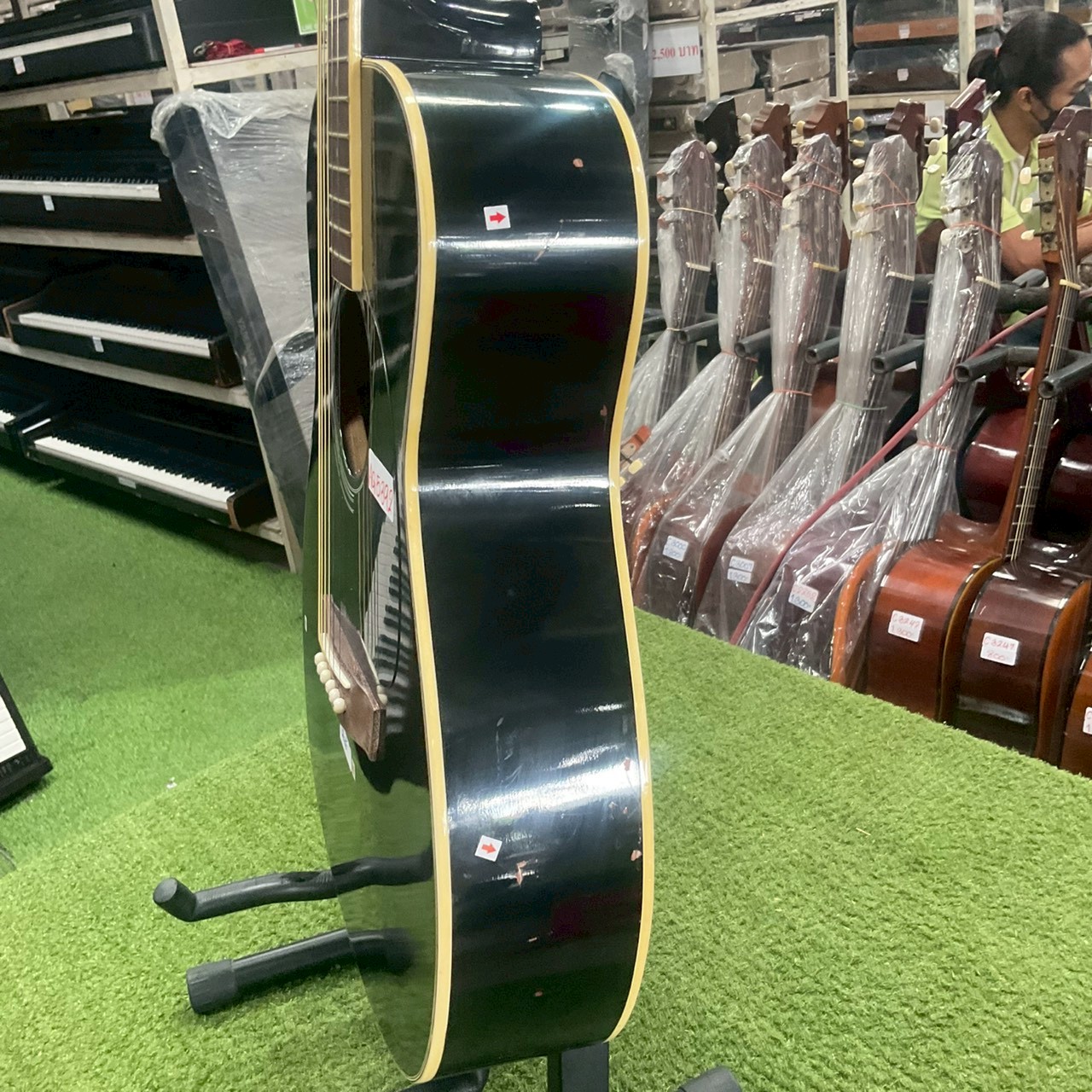 กีต้าร์โปร่ง ARIA : ADF-200BK