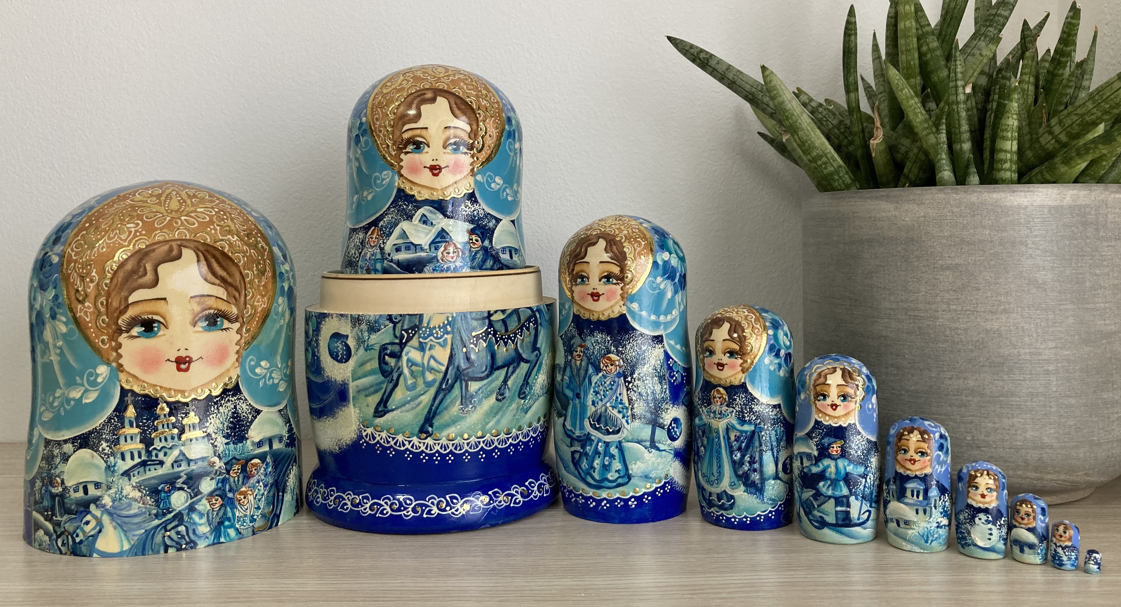 ตุ๊กตาแม่ลูกดก (Matryoshka) - From Russia With Love "Winter Blue"