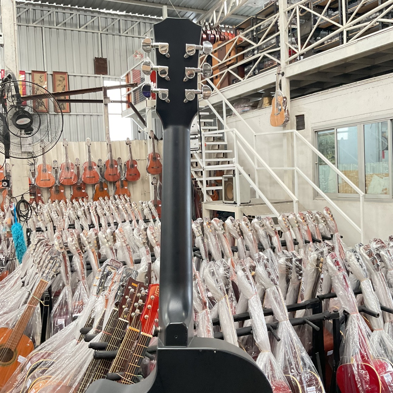 กีต้าร์โปร่ง Juicy : JCG-01S/BK