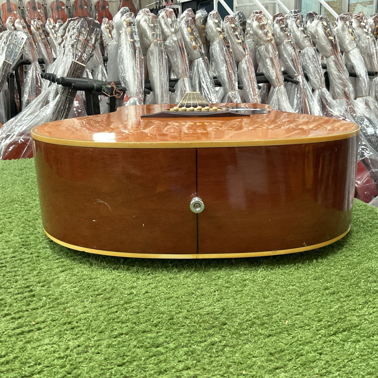 กีต้าร์โปร่ง K-Garage : CD-200