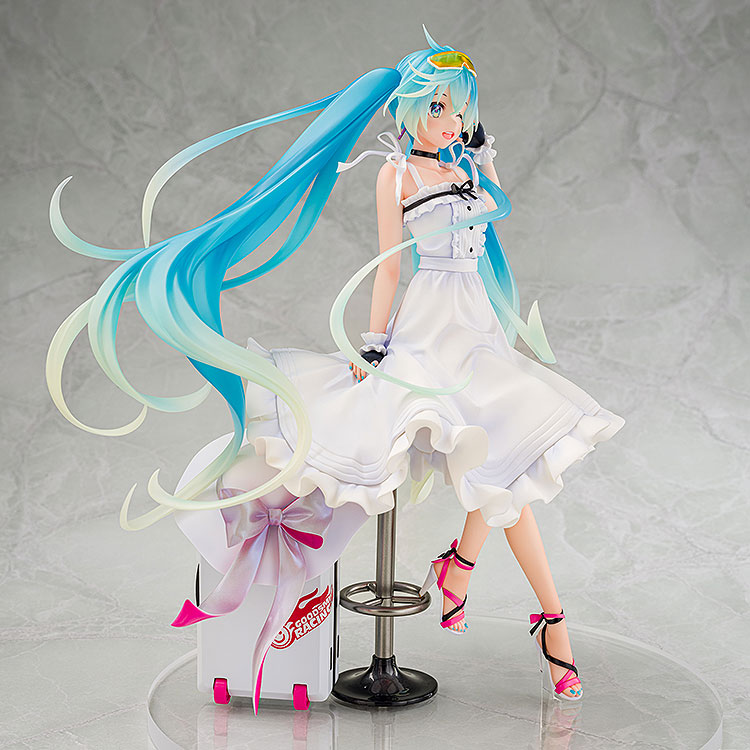 Hatsune Miku GT Project Racing Miku 2021 Vacation Style Ver. 1/7 Complete Figure(Pre-order)