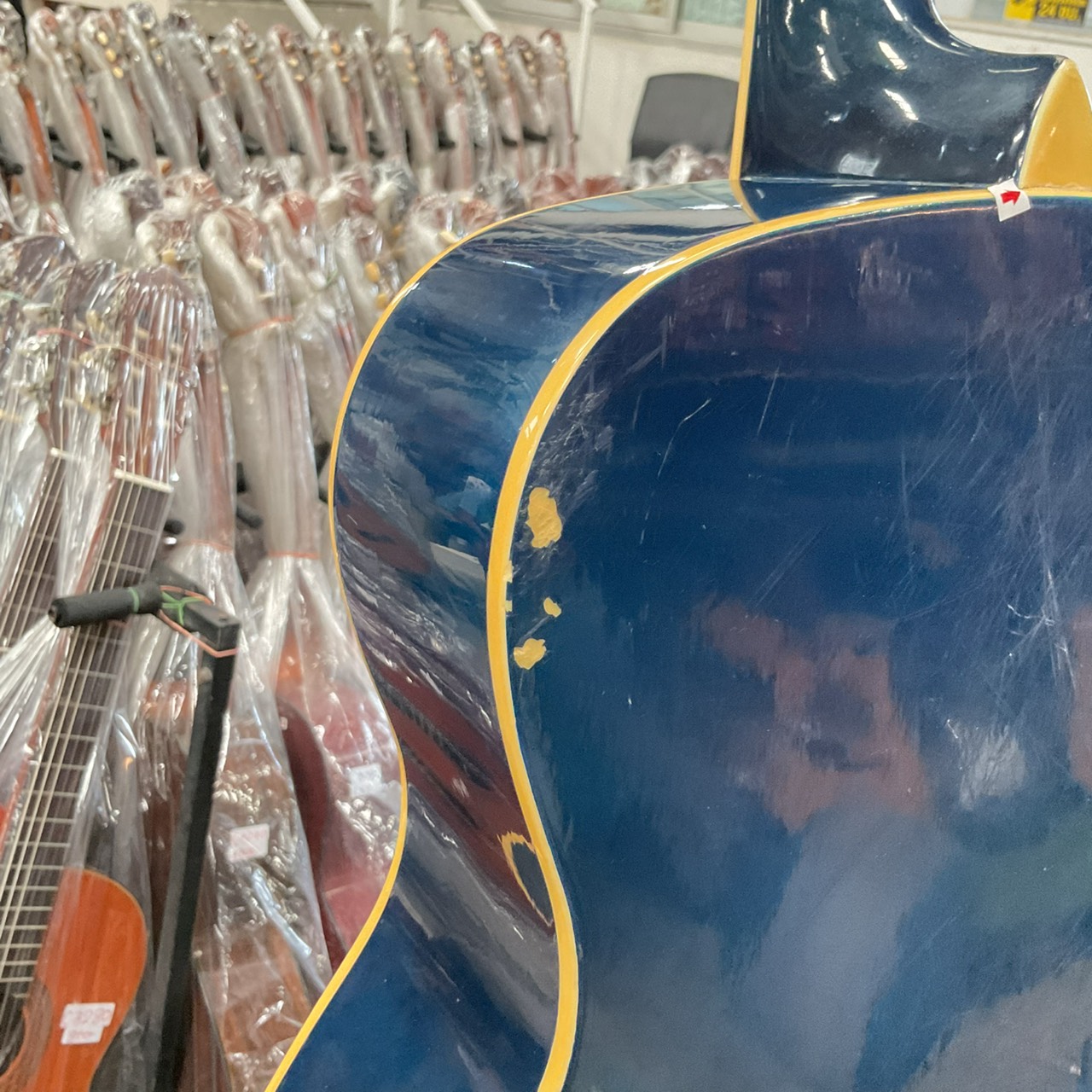 กีต้าร์โปร่ง Barclay