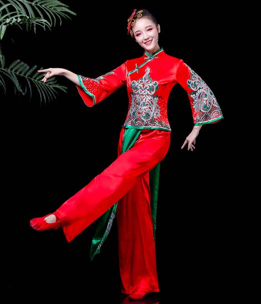 ชุดพัดฟ้อนรำสตรีจีน 古典舞蹈服装扇子舞套装女成人 Classical Chinese Female Fan Dance Costume