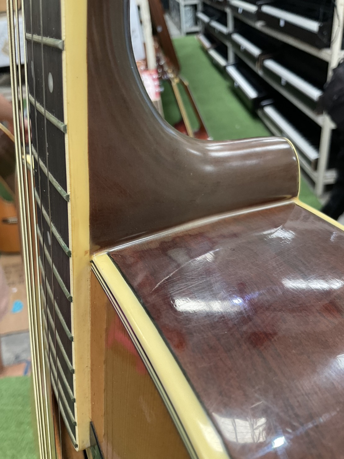 กีต้าร์โปร่ง YAMAHA : FG-420A