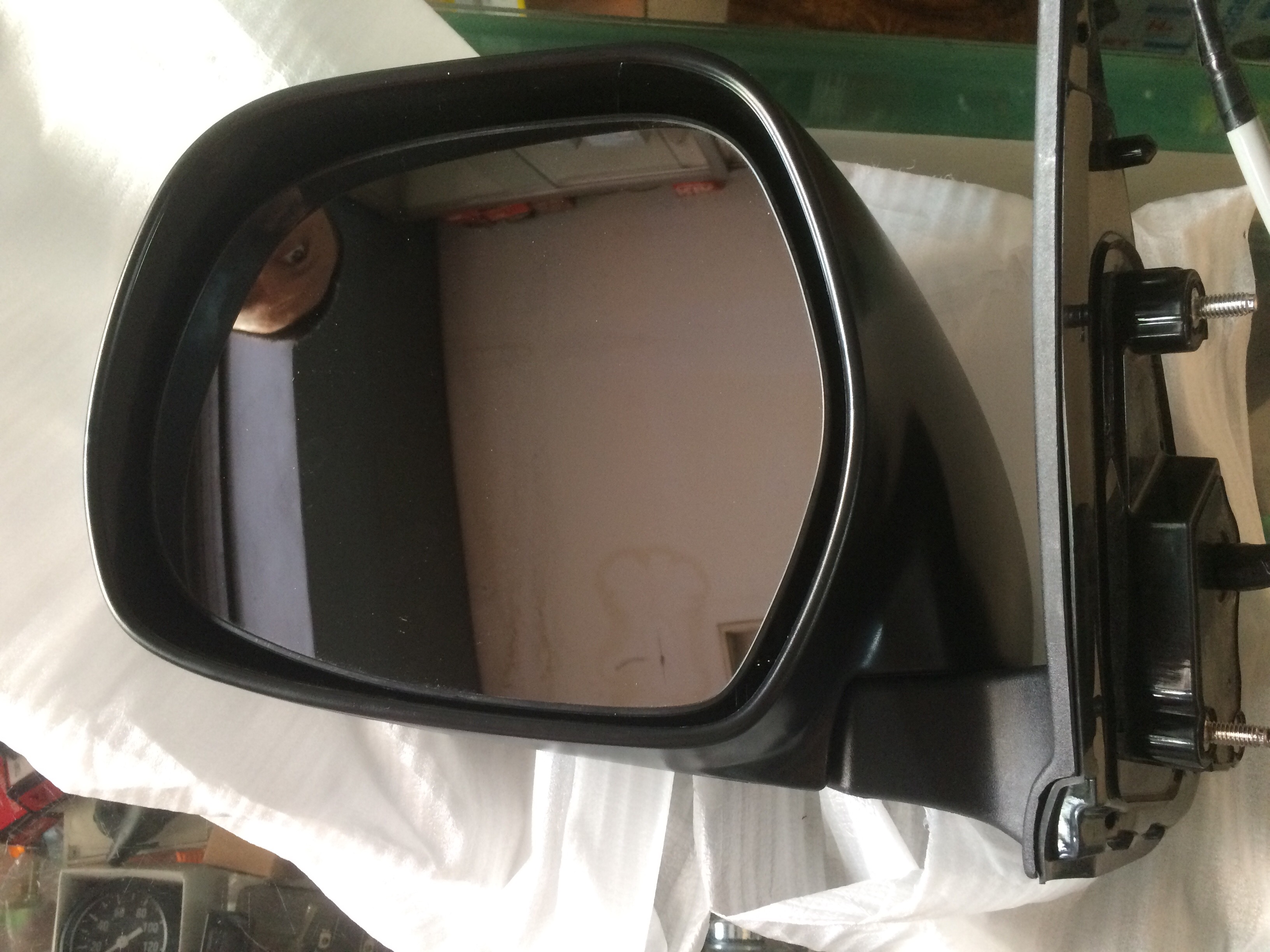กระจกมองข้างไฟฟ้า TOYOTA COMMUTER 2005-2015 5 สาย