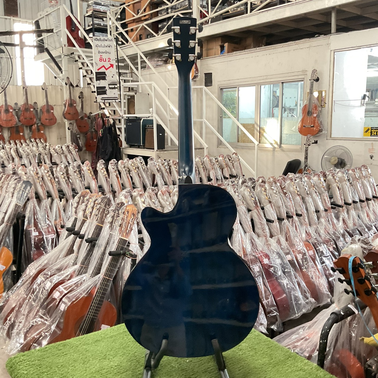 กีต้าร์โปร่งไฟฟ้า Cort : SFX E TBB