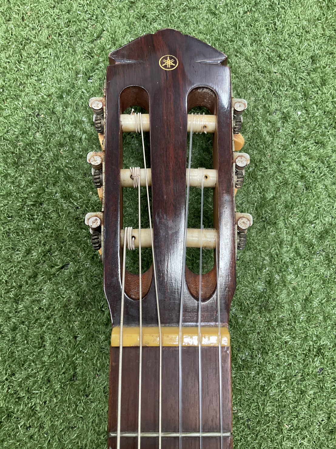 กีต้าร์คลาสสิค YAMAHA : G-70D