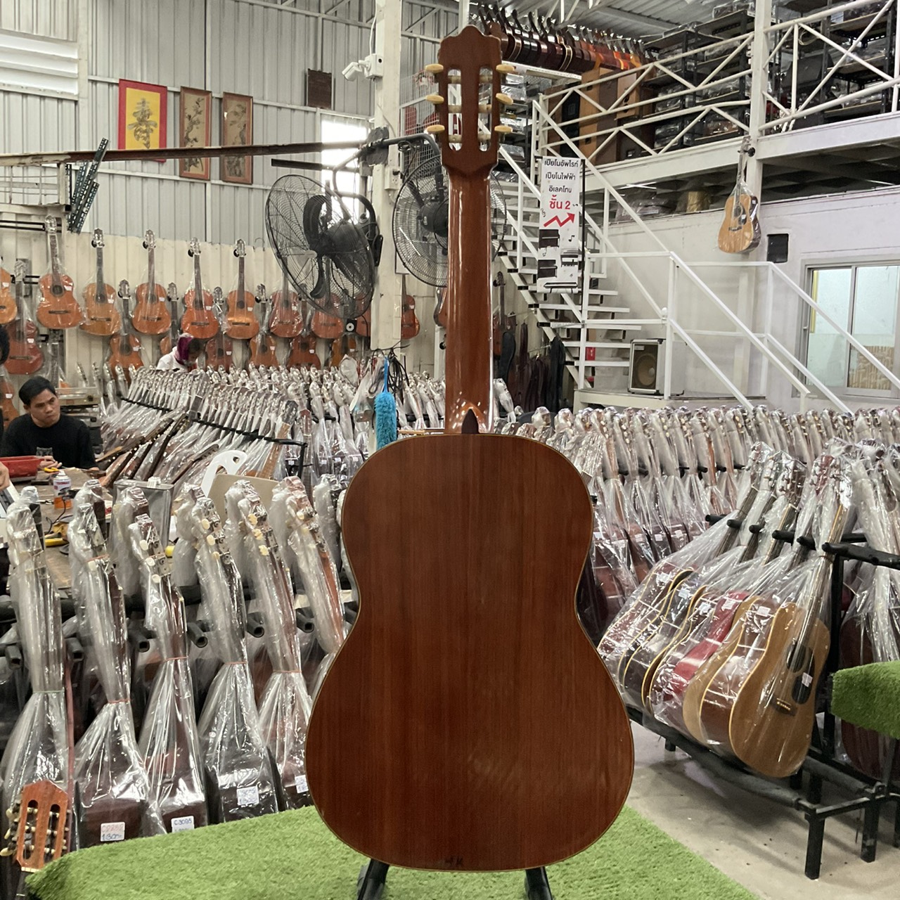 กีต้าร์คลาสสิค Abe Gut : 65A