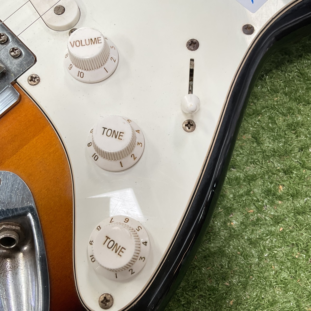 กีต้าร์ไฟฟ้า SOLFEGE