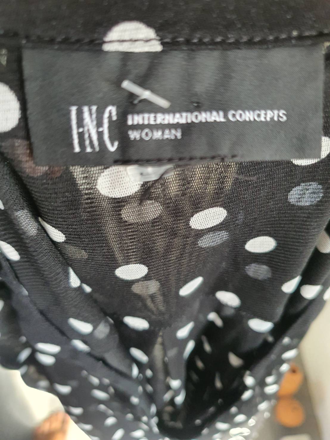 FF05800 เสื้อแฟชั่น ซีทรู สีดำลายจุด แบรนด์ INTERNATIONAL CONCEPTS อก 48-52 นิ้ว