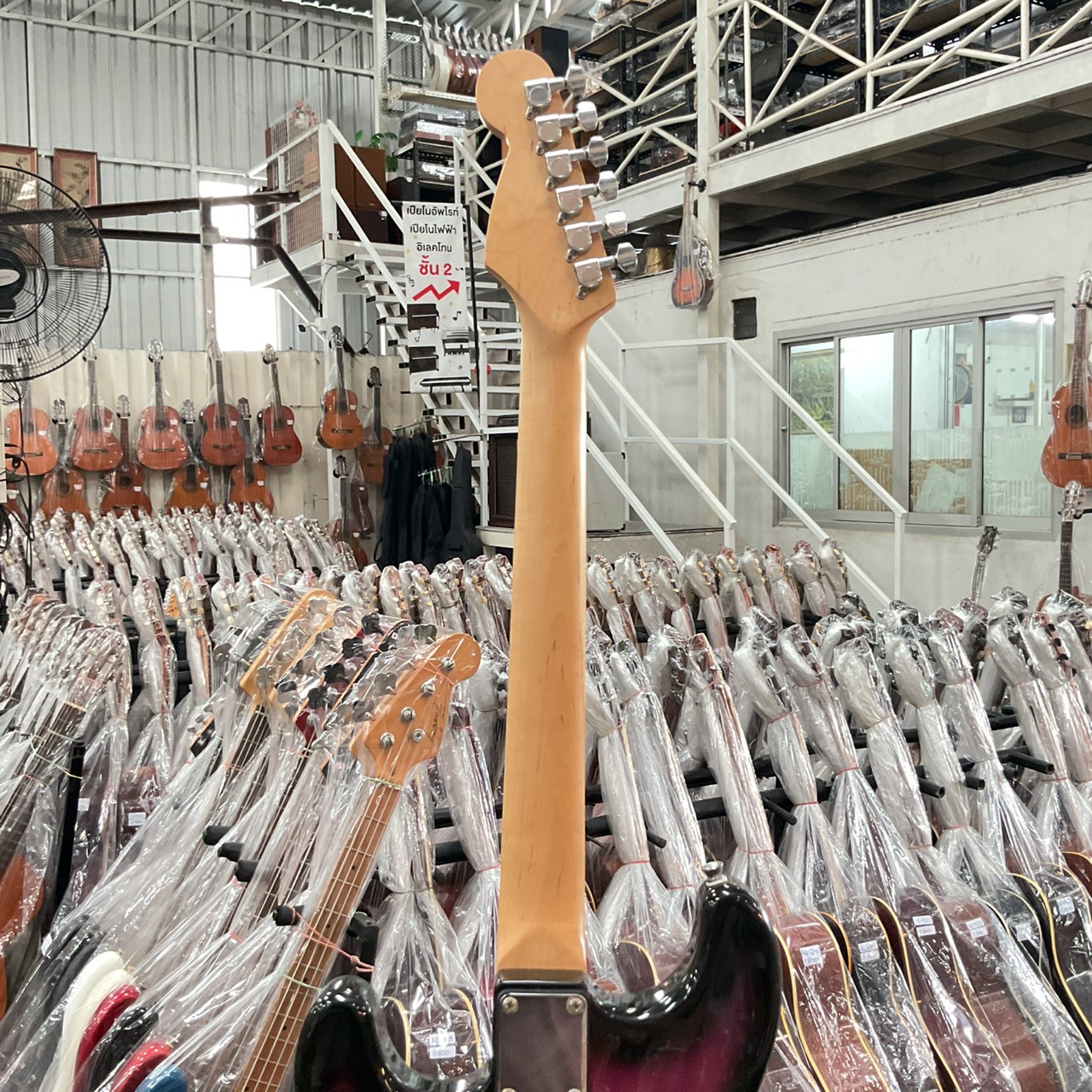 กีต้าร์ไฟฟ้า SELDER