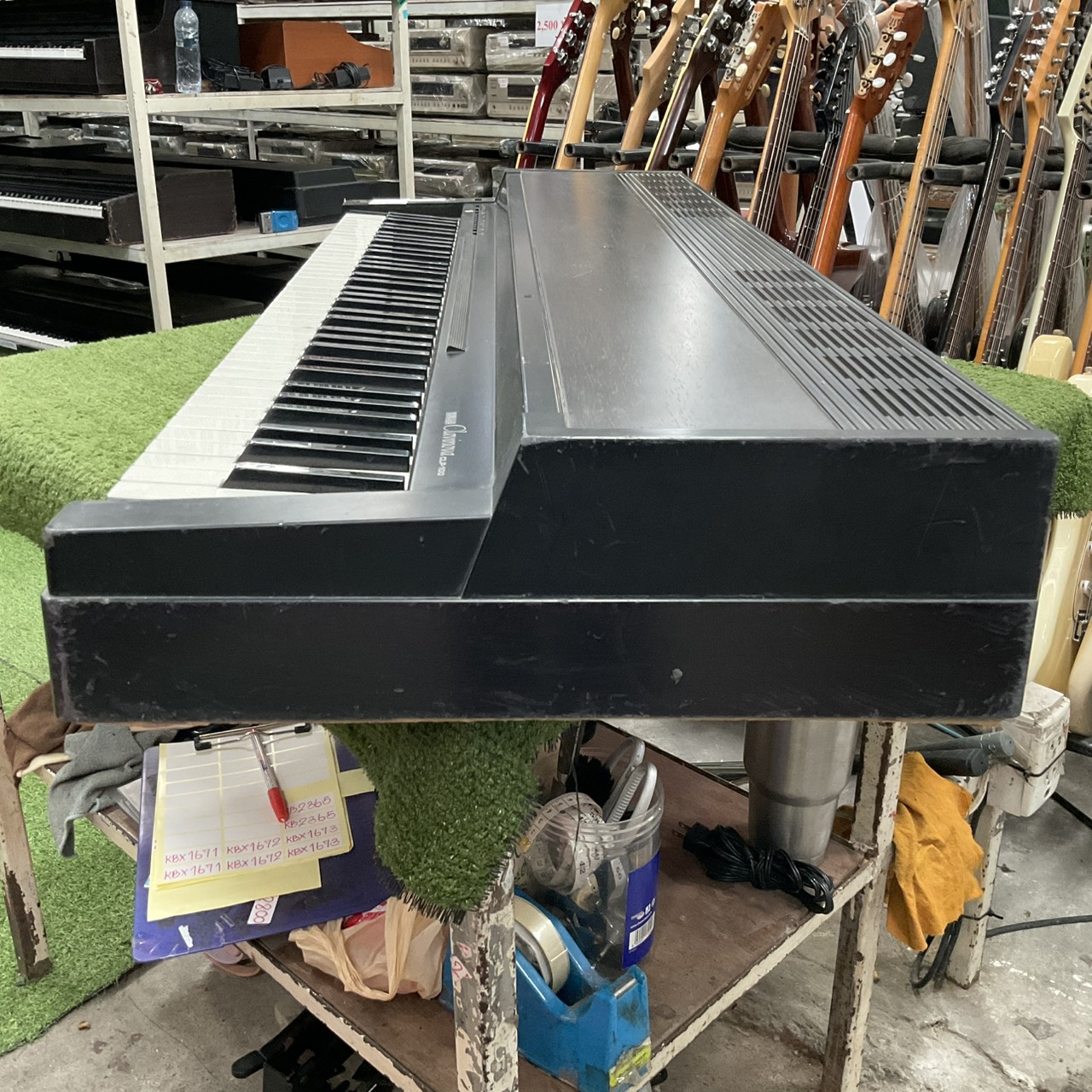 เปียโน YAMAHA : CLP-100 สินค้าไม่พร้อมใช้งาน (ต้องซ่อม)