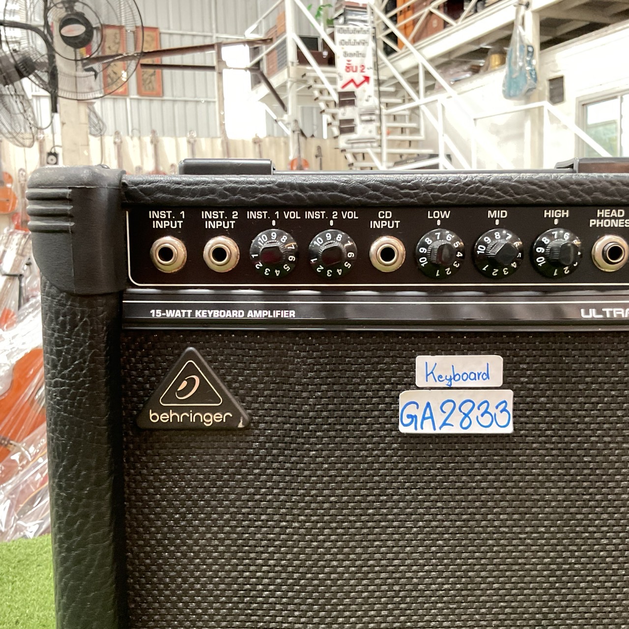 แอมป์กีต้าร์ behringer : ULTRACOUSTIC KT108 (KEYBOARD)